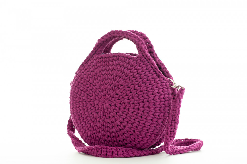 Geantă croșetată cu mandala magenta-multicolor
