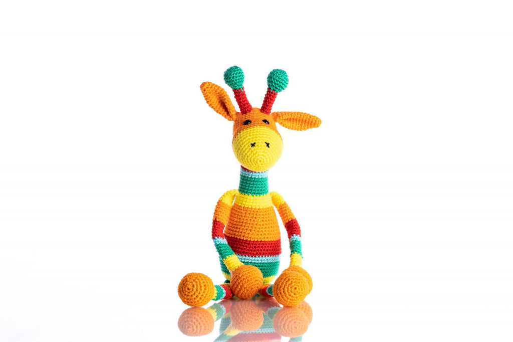 Figurina crosetata- girafa- diferite culori