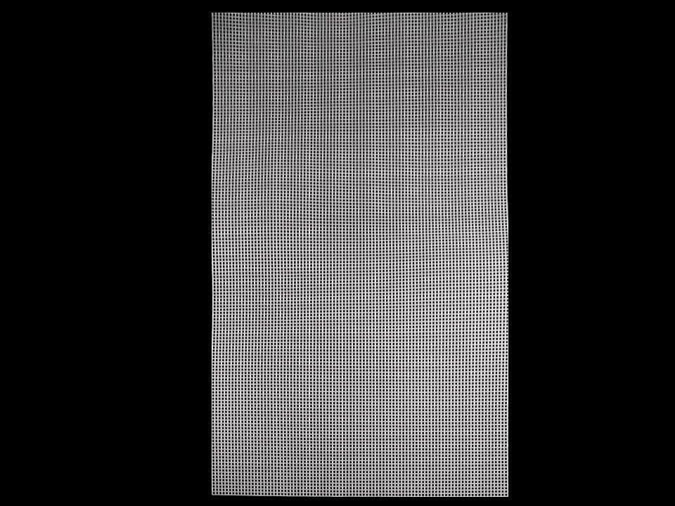Plasă din plastic pentru brodat, 34,5x57 cm
