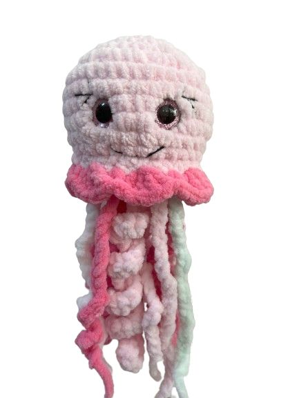 Figurina crosetata-meduza