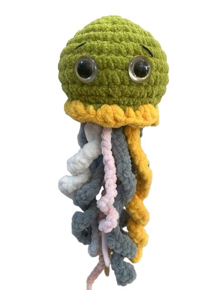 Figurina crosetata-meduza